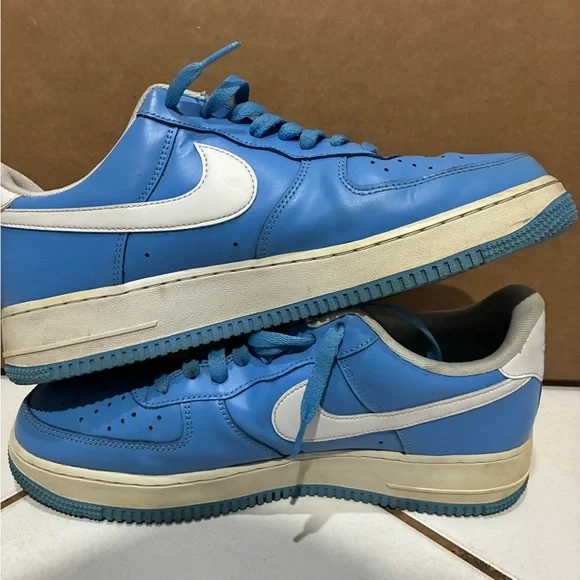 Nike Air Force 1 Blue and White Sneakers - Picture 8 of 10